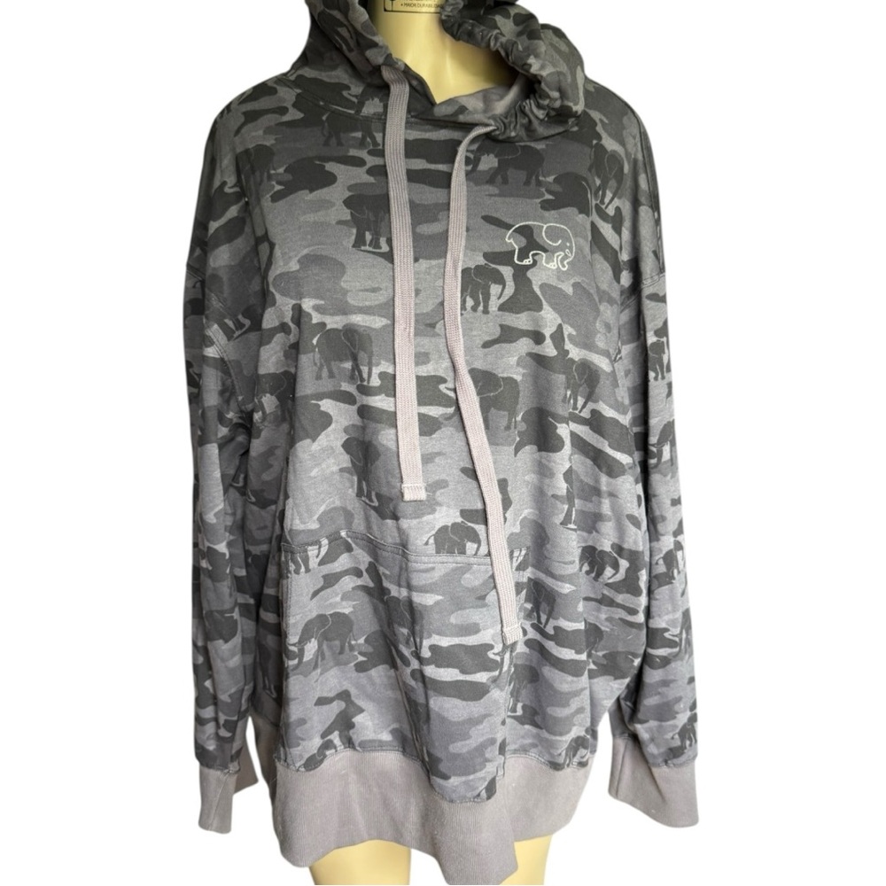 Ivory Ella Gray Elephant Camo Hoodie Size Extra Large